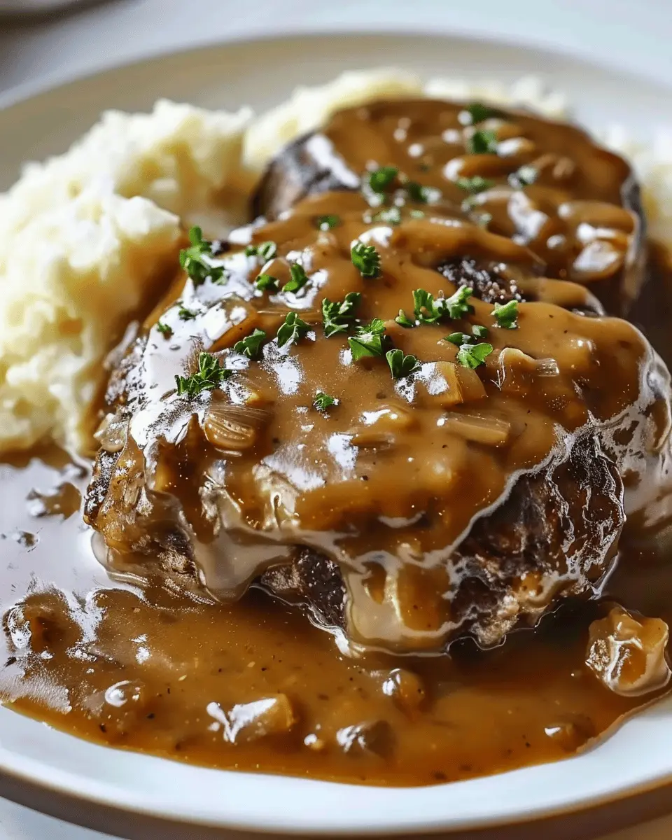 Salisbury Steak and Gravy: A Juicy, Comforting Classic Recipe